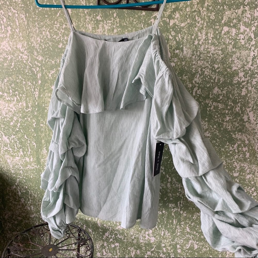 Doe & Rae Ruffled Off-Shoulder Top - Picture 7 of 8